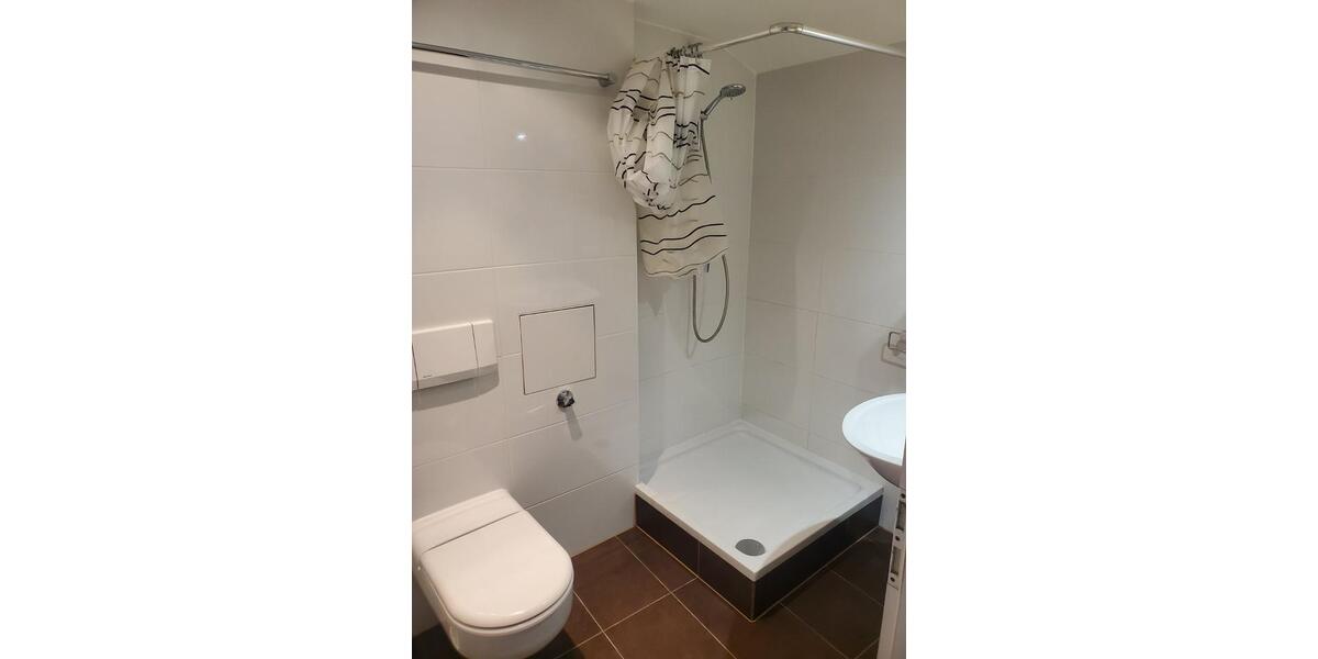 Erdgeschoßwohnung Pforzheim Dillweißenstein - 2 Zimmer, 32 m&sup2;, 460&euro; | Angebot:25286331