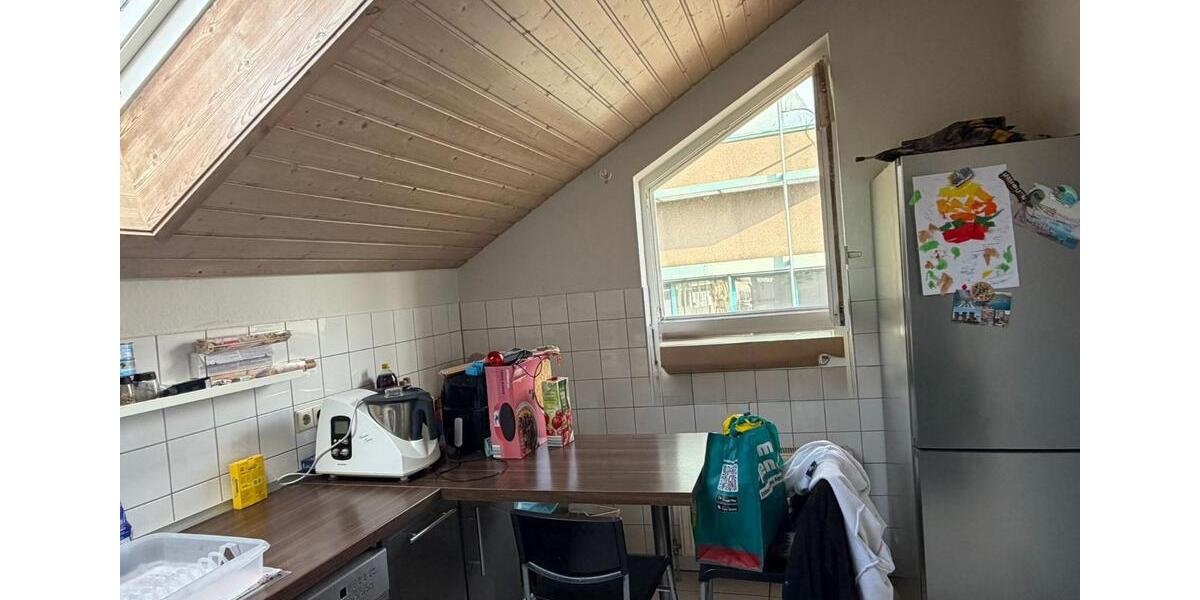 Dachgeschoßwohnung Pforzheim - 3 Zimmer, 78 m&sup2;, 880&euro; | Angebot:24755072