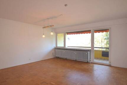 Familien(t)raum in Sindelfingen: 4,5 Zimmer mit Balkon, Garage & Stellplatz! 4 zimmer