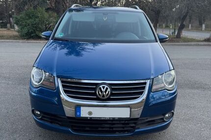 VW Touran 290.000 km 2.950 &euro; Ehingen 89584
