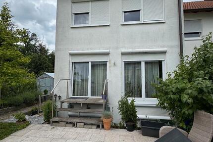 Haus Eberdingen - 8 Zimmer, 201 m&sup2;, 560.000&euro; | Angebot:26213771