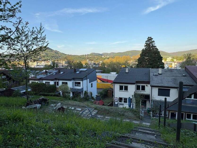 DAS HAUS für die große Familie * mit EinliegerWohnung * große Terrasse * großer Garten * uvm.