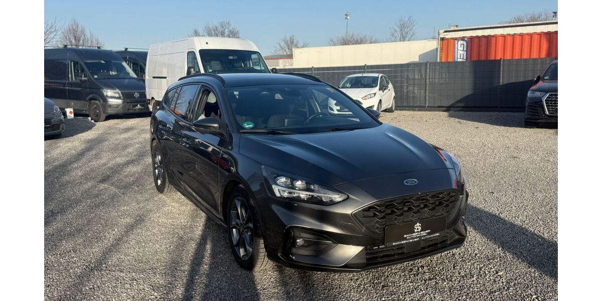 Ford Focus 72.000 km 14.999 &euro; Sachsenheim 74343