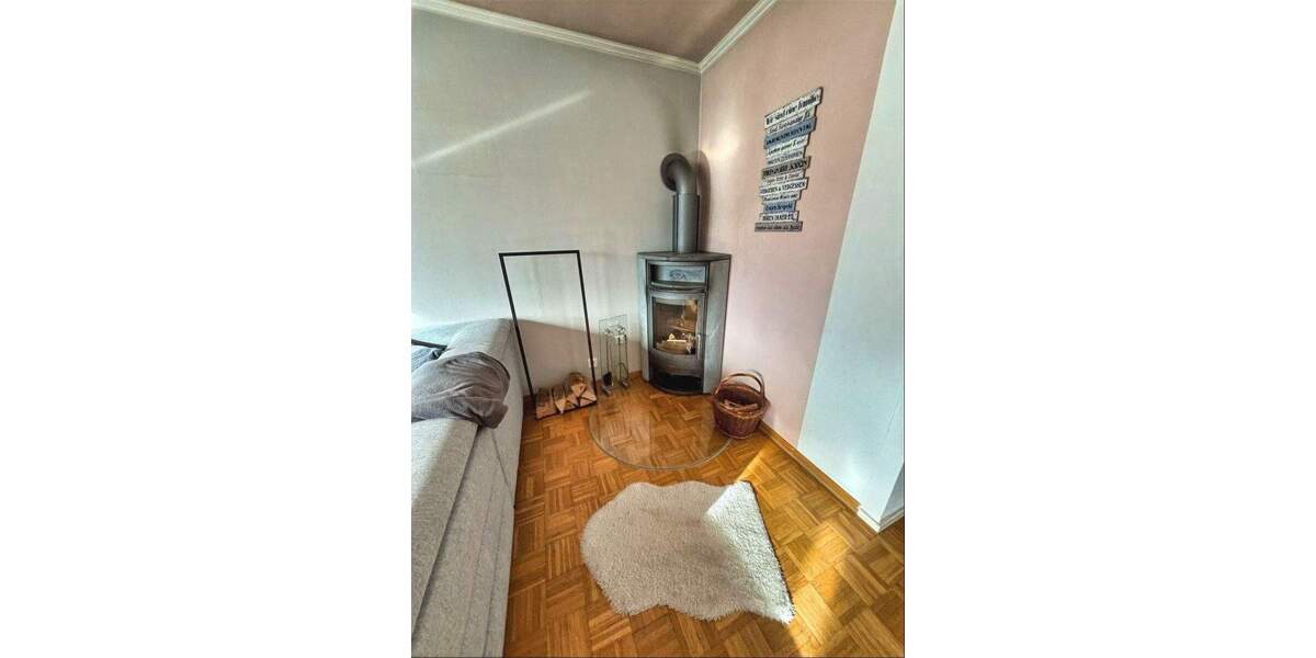 Einfamilienhaus Sindelfingen Maichingen - 9 Zimmer, 215 m&sup2;, 729.000&euro; | Angebot:25155971