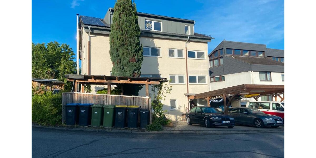 Etagenwohnung Freiberg am Neckar - 3.5 Zimmer, 105 m&sup2;, 1.200&euro; | Angebot:26462108