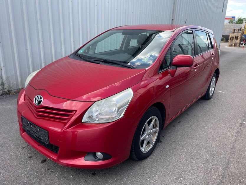Toyota Verso 265.000 km 4.390 € Böblingen 71034