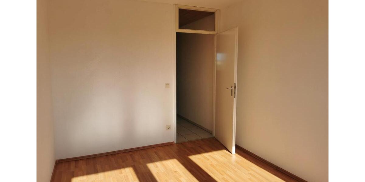 Etagenwohnung Böblingen Dagersheim - 3 Zimmer, 75 m&sup2;, 1.110&euro; | Angebot:27591385