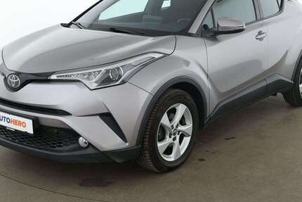 Toyota C-HR 56.801 km 14.260 &euro; Stuttgart 70195