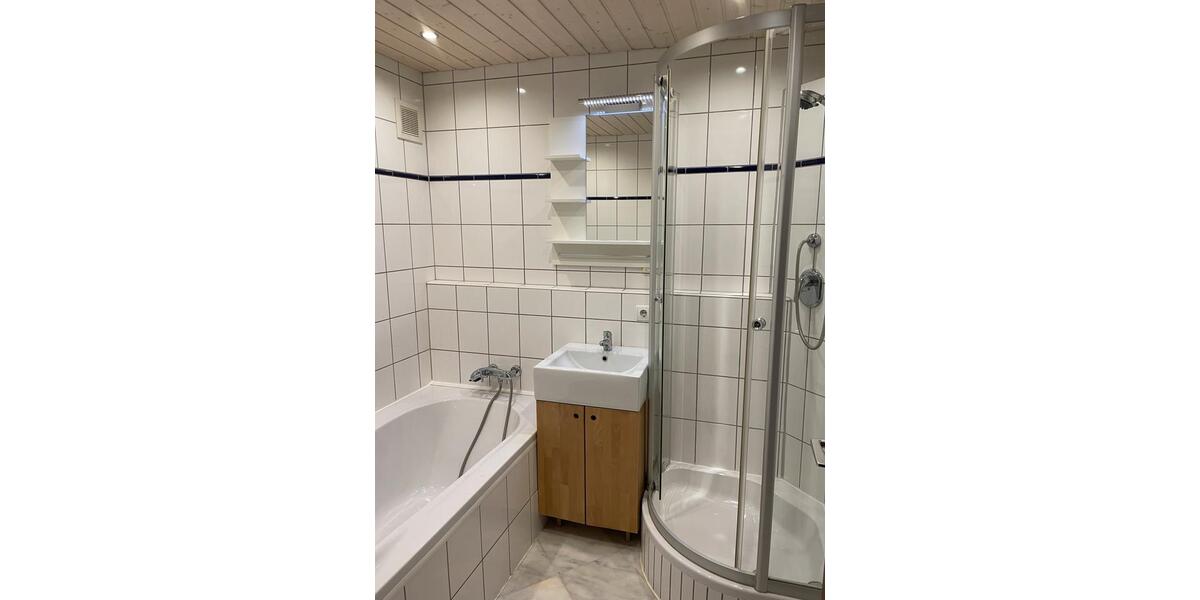 Erdgeschoßwohnung Sindelfingen Darmsheim - 2.5 Zimmer, 75 m&sup2;, 1.100&euro; | Angebot:26053422