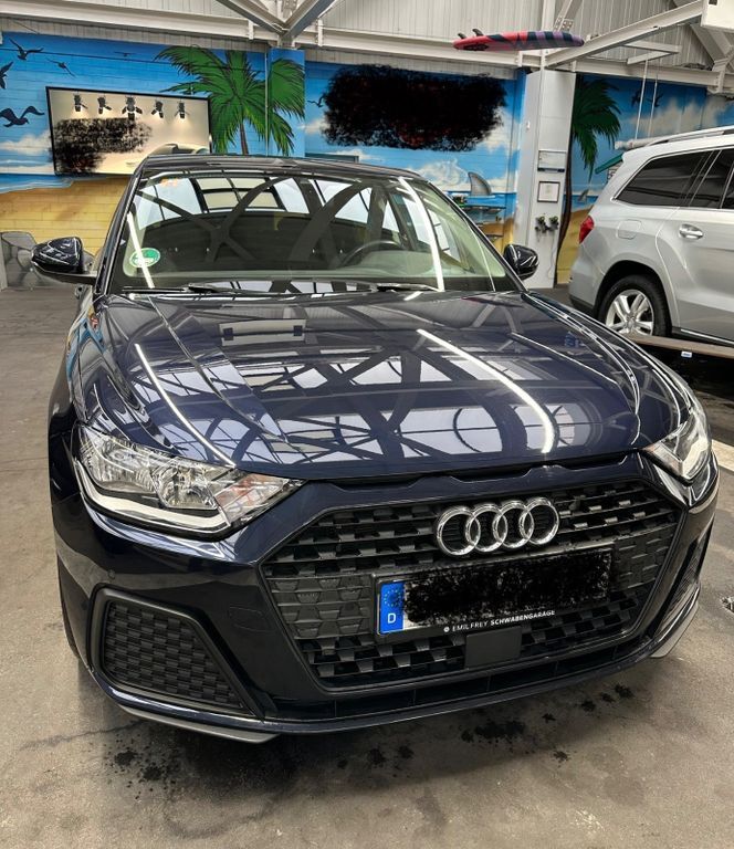 Audi A1 65.000 km 17.000 € Stuttgart 70192