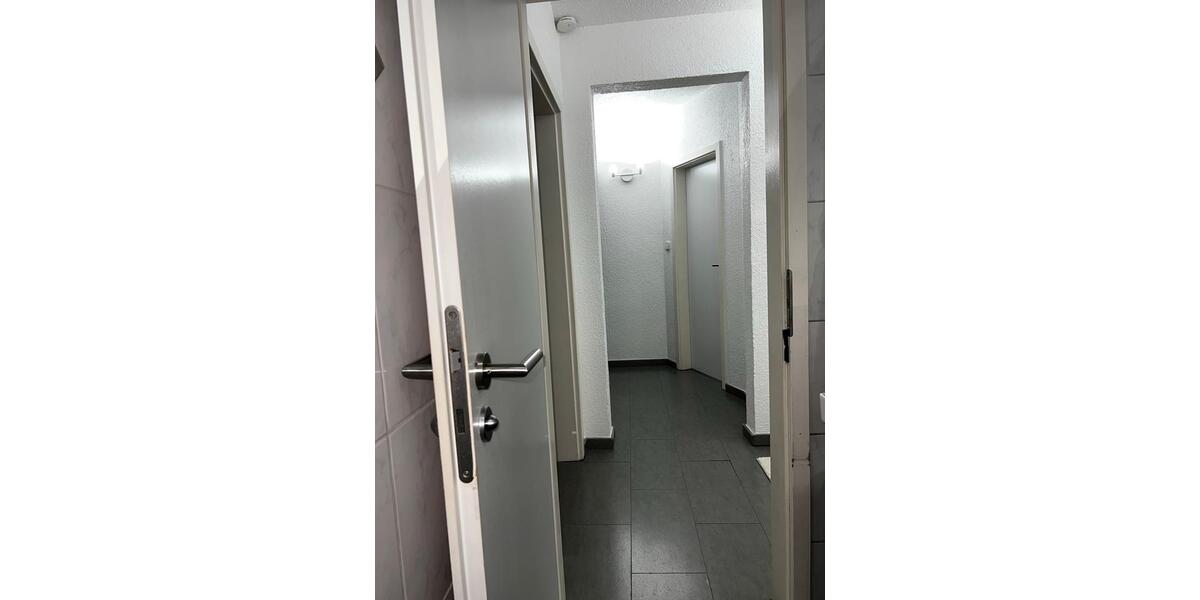 Etagenwohnung Sachsenheim - 3 Zimmer, 66 m&sup2;, 1.100&euro; | Angebot:26150980