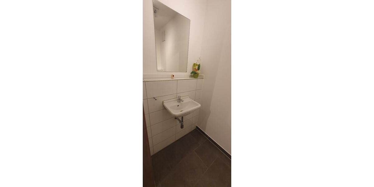 Erdgeschoßwohnung Sindelfingen Darmsheim - 3 Zimmer, 83 m&sup2;, 1.565&euro; | Angebot:25591058