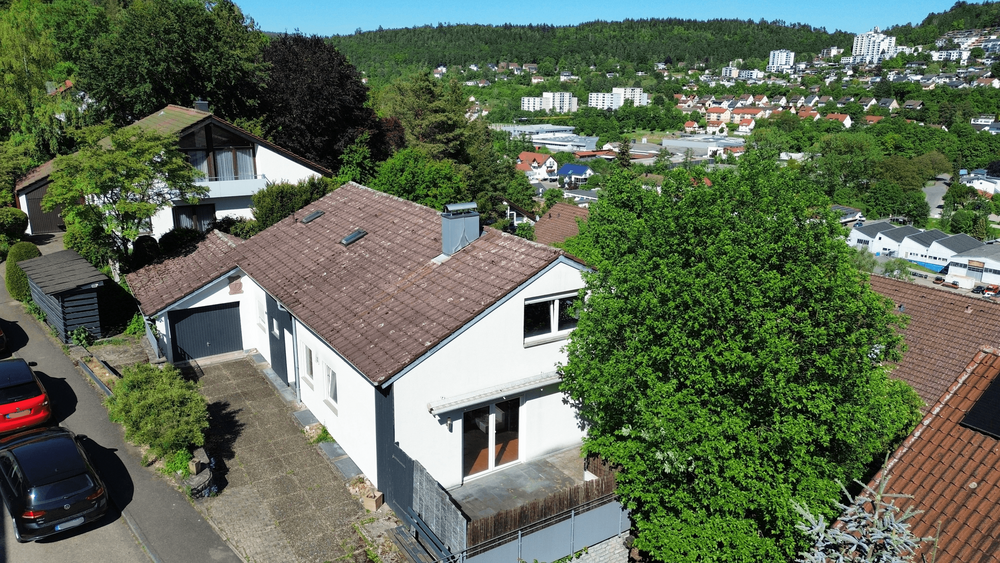 Einfamilienhaus Nagold Iselshausen - 7 Zimmer, 272 m&sup2;, 565.000&euro; | Angebot:26765144