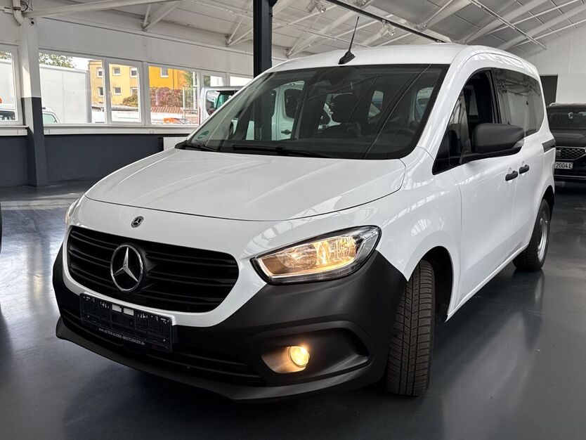 Mercedes-Benz Citan 298.000 km 12.780 € Reutlingen 72766