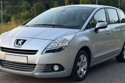 Peugeot 5008 159.000 km 1.350 &euro; Esslingen Am Neckar 73733