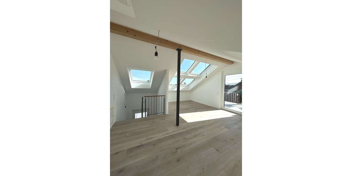 Etagenwohnung Fellbach - 4 Zimmer, 114 m&sup2;, 2.294&euro; | Angebot:24872622