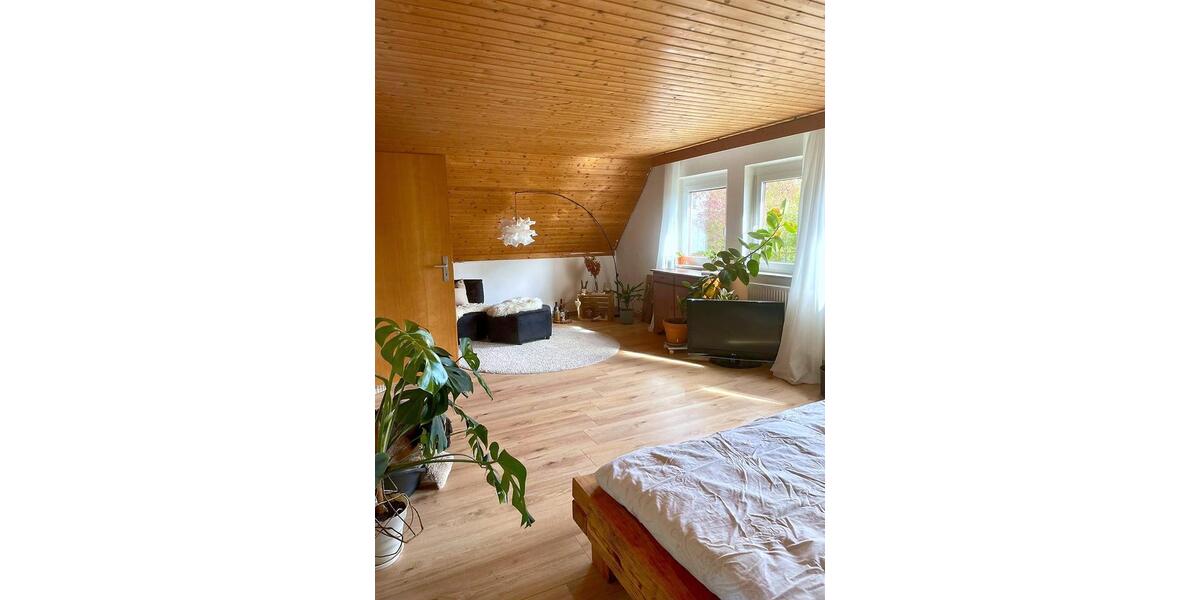 Einfamilienhaus Böblingen - 5.5 Zimmer, 170 m&sup2;, 490.000&euro; | Angebot:26634548
