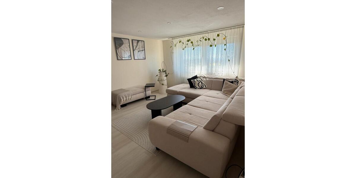 Etagenwohnung Herrenberg - 3.5 Zimmer, 88 m&sup2;, 1.350&euro; | Angebot:26330138
