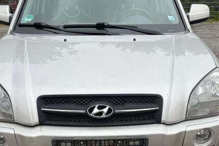 Hyundai TUCSON 184.056 km 2.250 € Neuhausen 75242