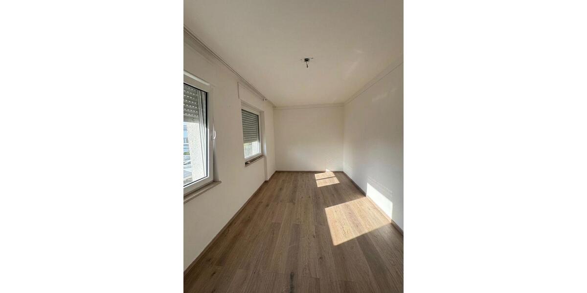 Etagenwohnung Filderstadt - 3.5 Zimmer, 85 m&sup2;, 340.000&euro; | Angebot:25841410