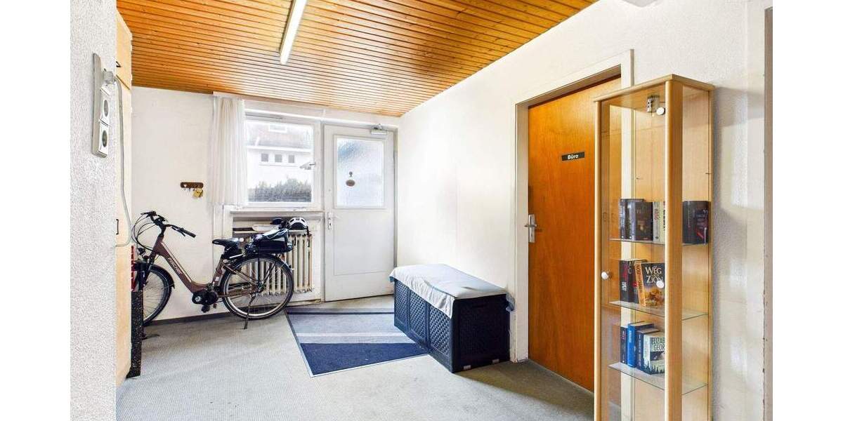 Mehrfamilienhaus, Wohnhaus Ditzingen Hirschlanden - 6 Zimmer, 127 m&sup2;, 555.000&euro; | Angebot:25771171