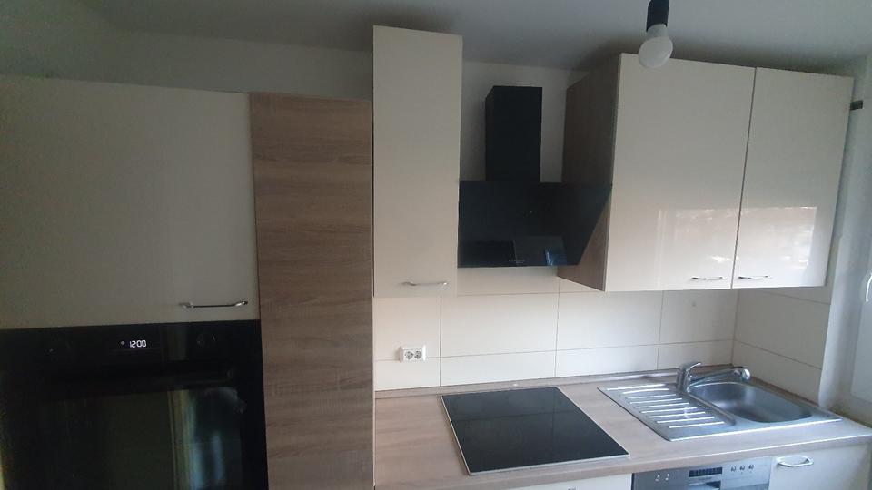 Hochparterre Esslingen am Neckar Hegensberg - 3.5 Zimmer, 75 m&sup2;, 350.000&euro; | Angebot:25280866