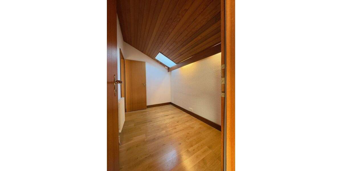 Etagenwohnung Korntal-Münchingen Korntal - 2 Zimmer, 75 m&sup2;, 298.500&euro; | Angebot:24810617