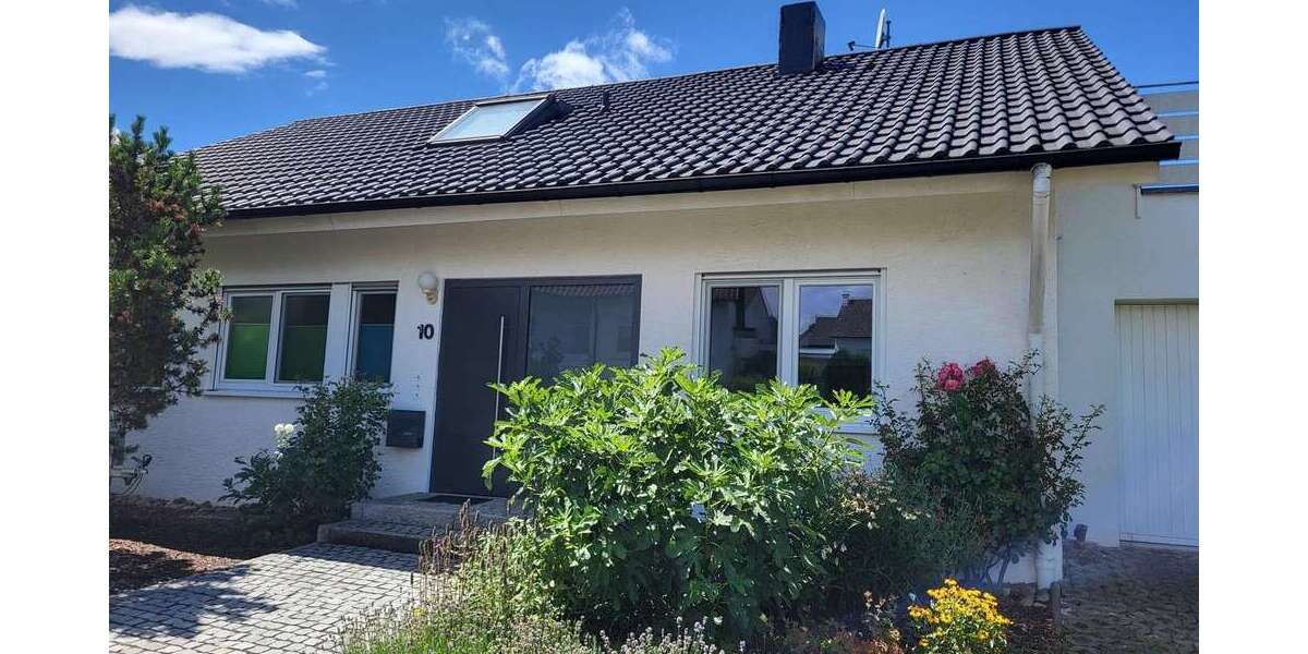Einfamilienhaus Wurmberg - 8 Zimmer, 245 m&sup2;, 1.800&euro; | Angebot:24844249
