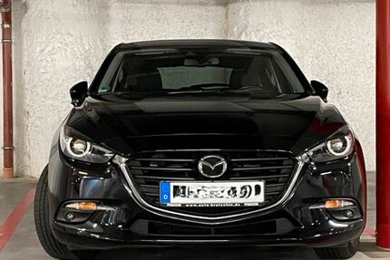 Mazda 3 90.000 km 12.600 &euro; Stuttgart 70173