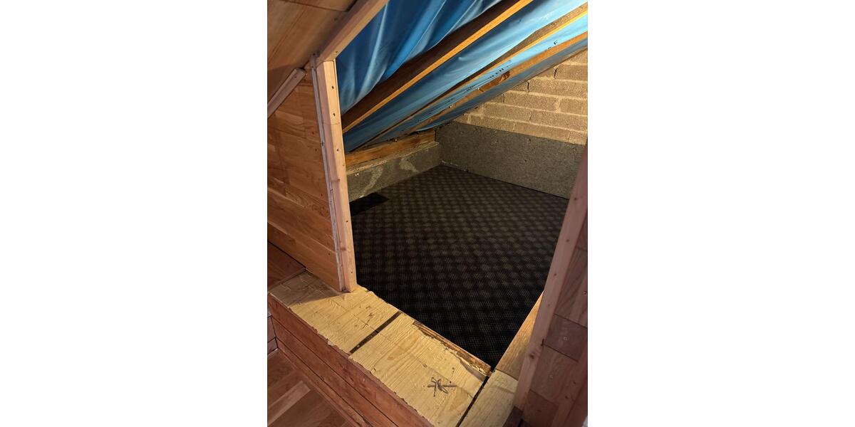 Dachgeschoßwohnung Sindelfingen - 2 Zimmer, 58 m&sup2;, 1.000&euro; | Angebot:26414171
