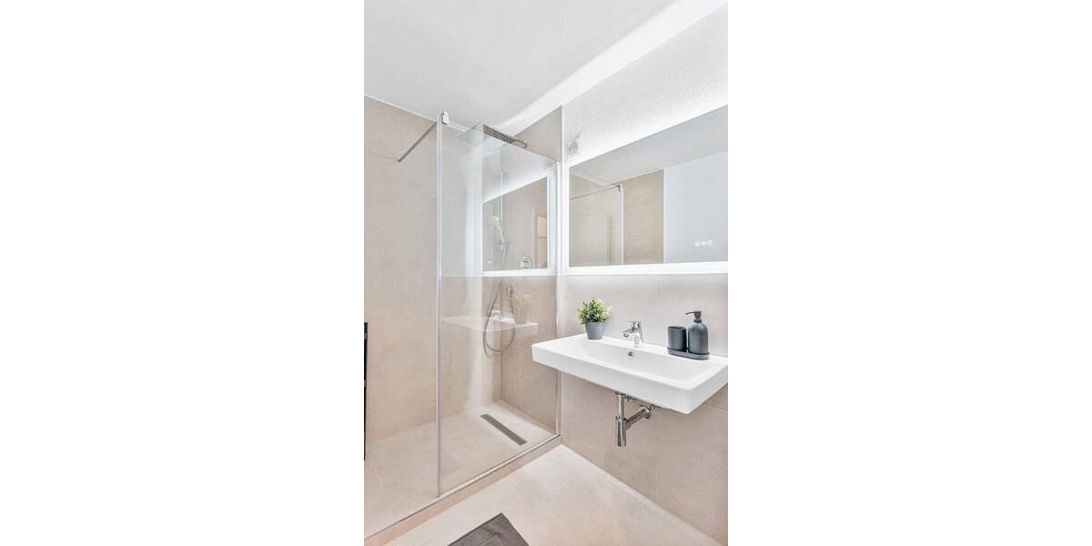 Etagenwohnung Nürtingen - 3 Zimmer, 64 m&sup2;, 326.400&euro; | Angebot:26834110
