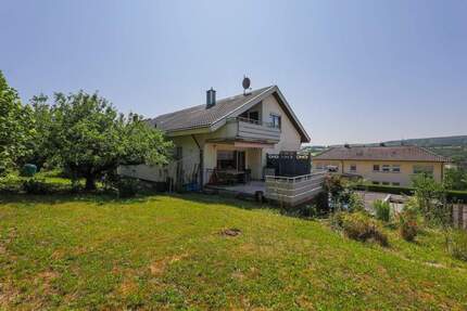 Haus Niefern-Öschelbronn / Niefern Niefern - 6 Zimmer, 180 m&sup2;, 560.000&euro; | Angebot:24860389