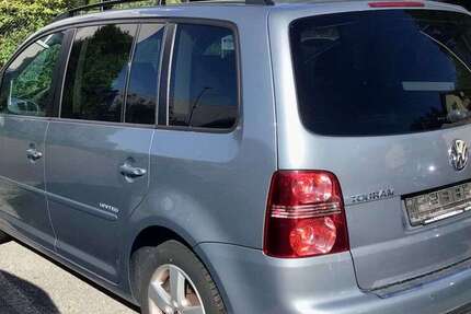 VW Touran 138.000 km 7.850 € Remseck am Neckar 71686