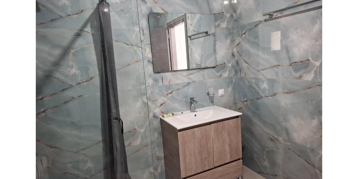 Einfamilienhaus Stuttgart Luginsland - 4 Zimmer, 120 m&sup2;, 179.000&euro; | Angebot:25902737