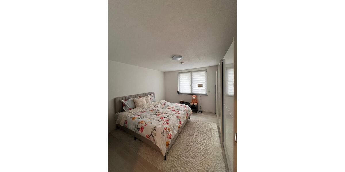 Erdgeschoßwohnung Ditzingen - 3 Zimmer, 80 m&sup2;, 1.100&euro; | Angebot:26415286