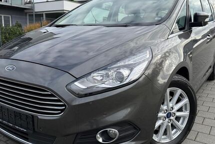 Ford S-Max 172.000 km 9.980 € Holzgerlingen 71088