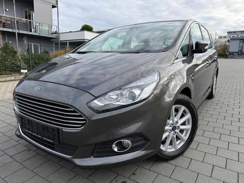 Ford S-Max 172.000 km 9.980 € Holzgerlingen 71088