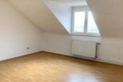 Wohnung Pforzheim Nordstadt - 4 Zimmer, 78 m&sup2;, 660&euro; | Angebot:25898974