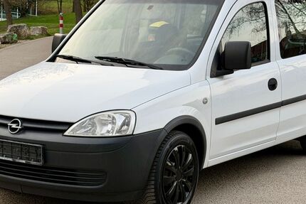 Opel Combo 172.000 km 1.689 &euro; Stuttgart 70469
