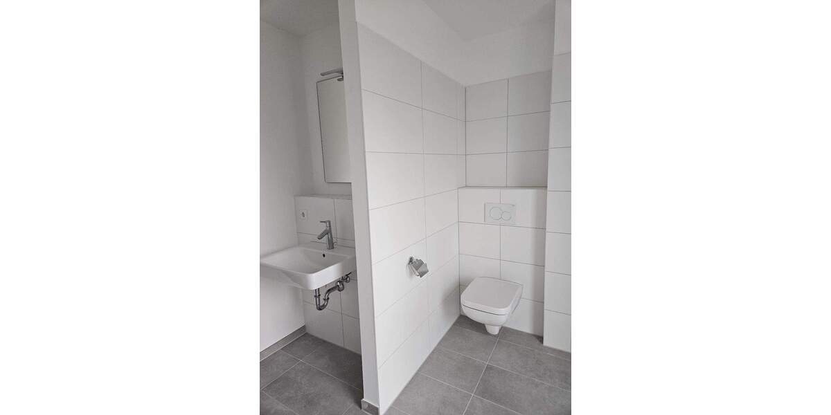 Etagenwohnung Stuttgart Untertürkheim - 3 Zimmer, 84 m&sup2;, 1.490&euro; | Angebot:23941553