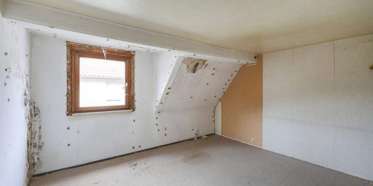 Doppelhaushälfte Niefern-Öschelbronn Niefern - 4 Zimmer, 77 m&sup2;, 199.000&euro; | Angebot:24860360