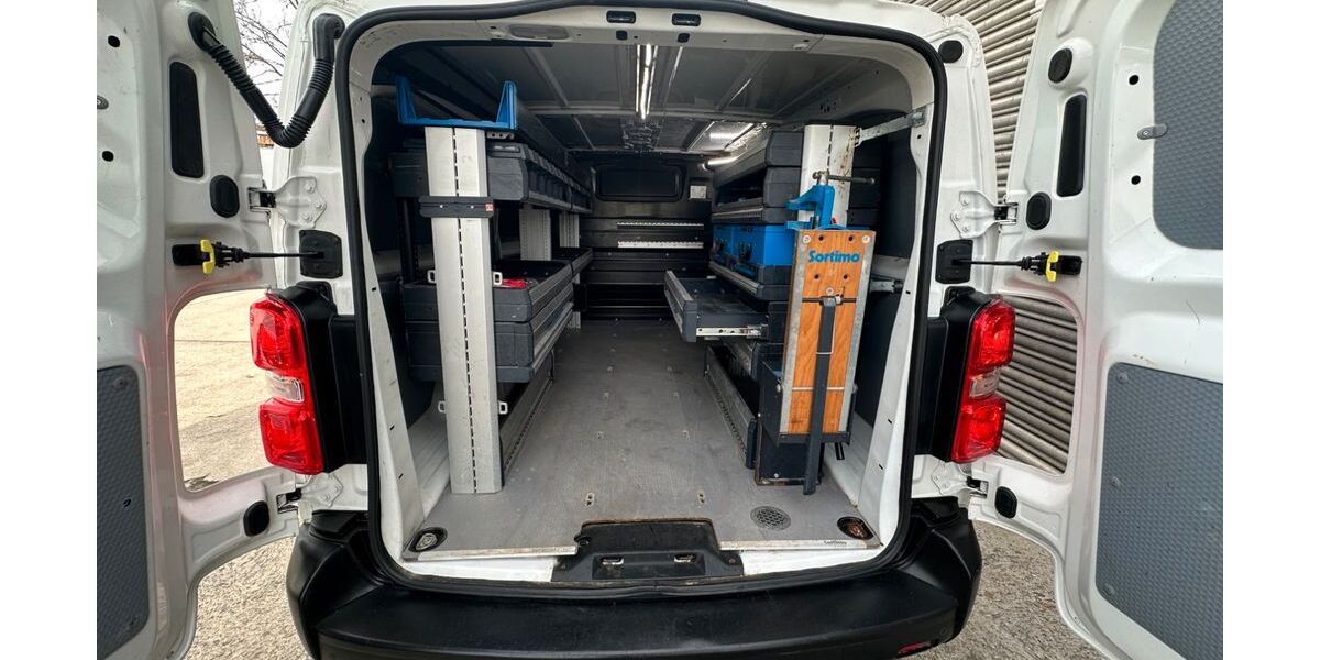 Opel Vivaro 118.761 km 14.700 &euro; Sindelfingen 71065