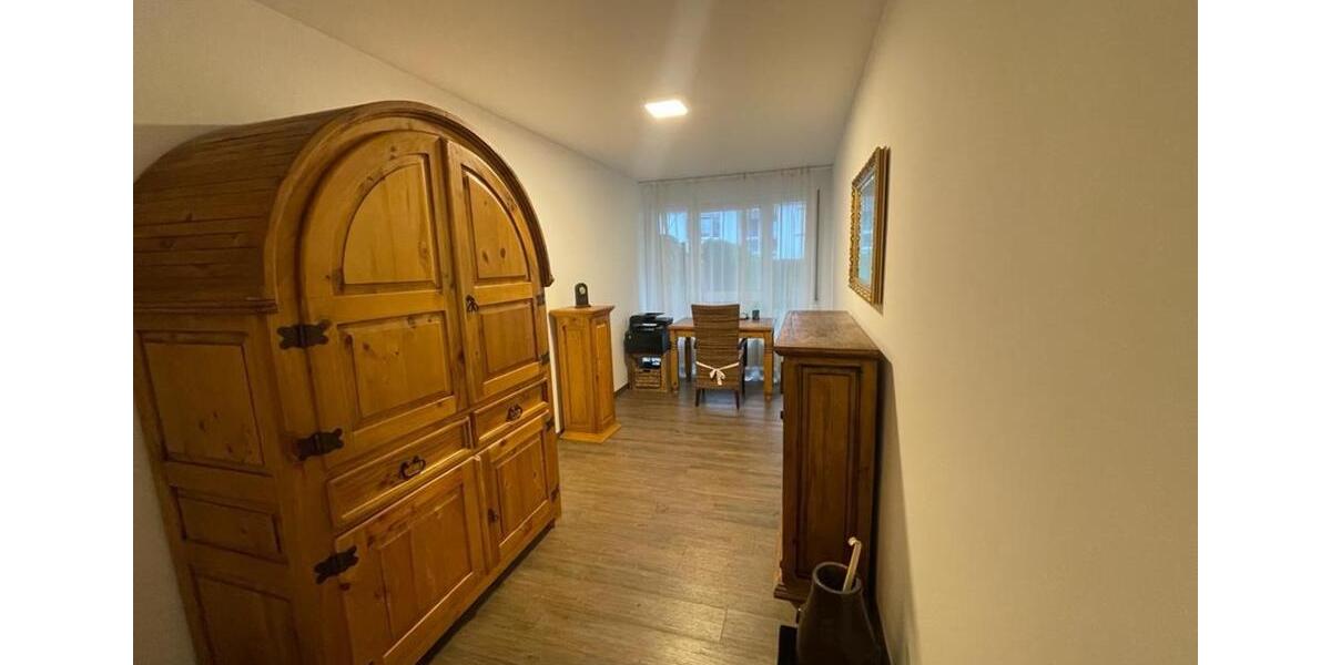 Erdgeschoßwohnung Filderstadt - 4 Zimmer, 117 m&sup2;, 2.100&euro; | Angebot:24573517