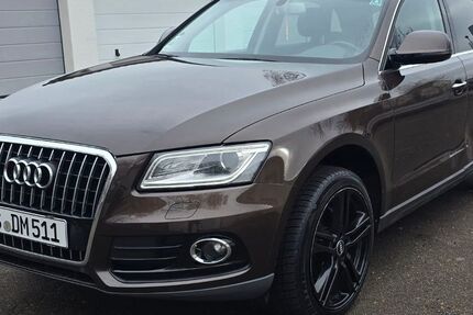 Audi Q5 234.000 km 13.999 &euro; Stuttgart 70378