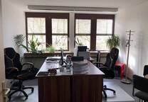 431 qm Lagerfläche und 2 schöne Büros in Kornwestheim Nähe Stuttgart - All-in-Miete
