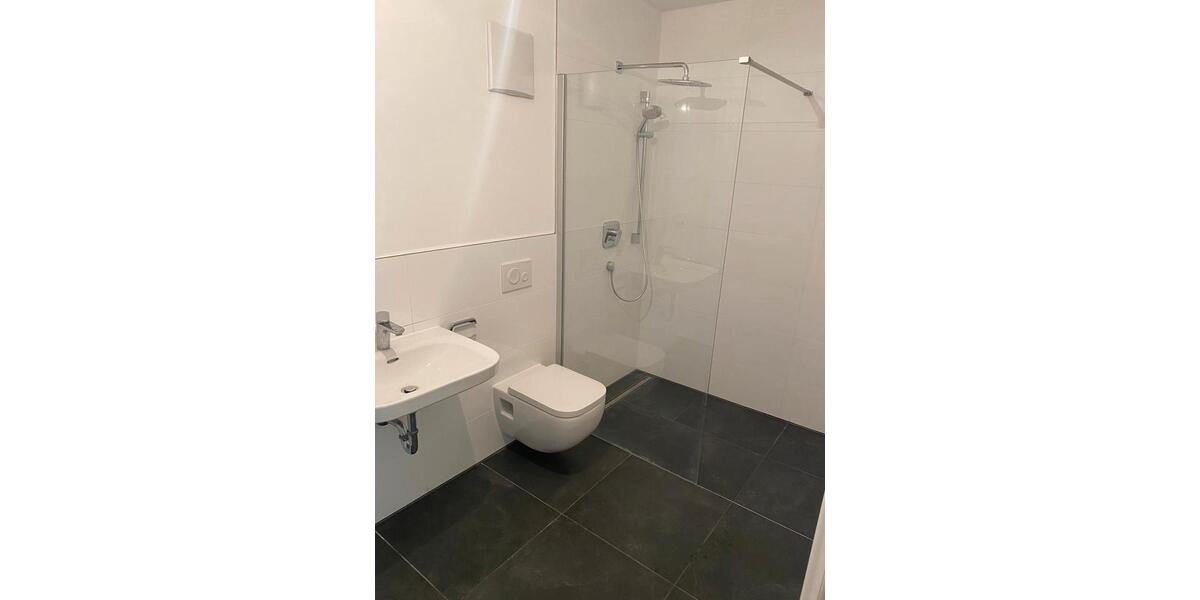 Etagenwohnung Esslingen am Neckar Hegensberg - 3.5 Zimmer, 95 m&sup2;, 1.520&euro; | Angebot:26084826