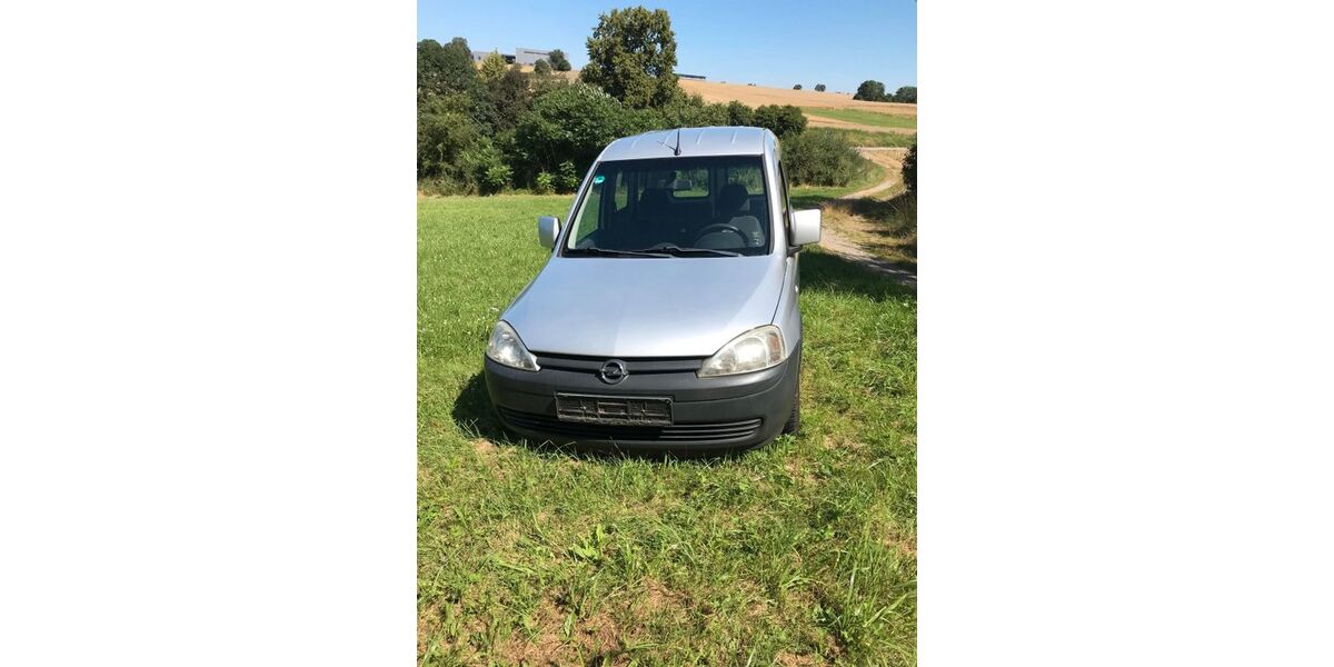 Opel Combo 157.000 km 2.100 &euro; Grafenau 71120