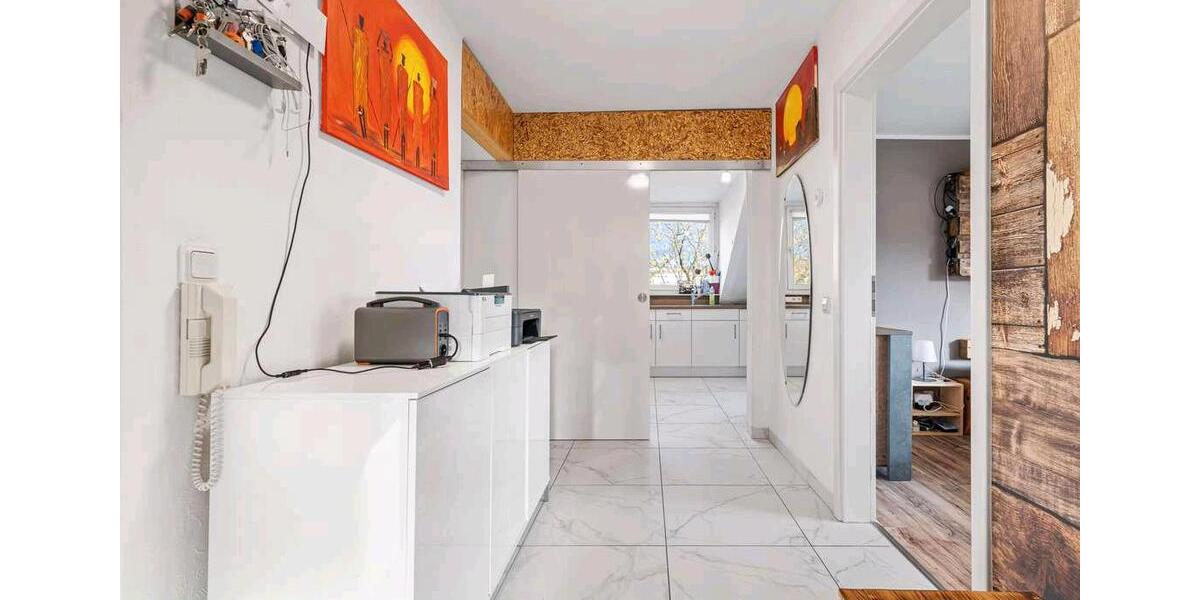 Dachgeschoßwohnung Pforzheim - 3.5 Zimmer, 72 m&sup2;, 220.000&euro; | Angebot:23676710