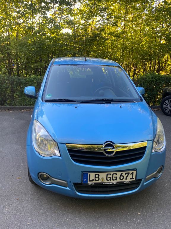 Opel Agila 169.000 km 2.100 € Wolfschlugen 72649