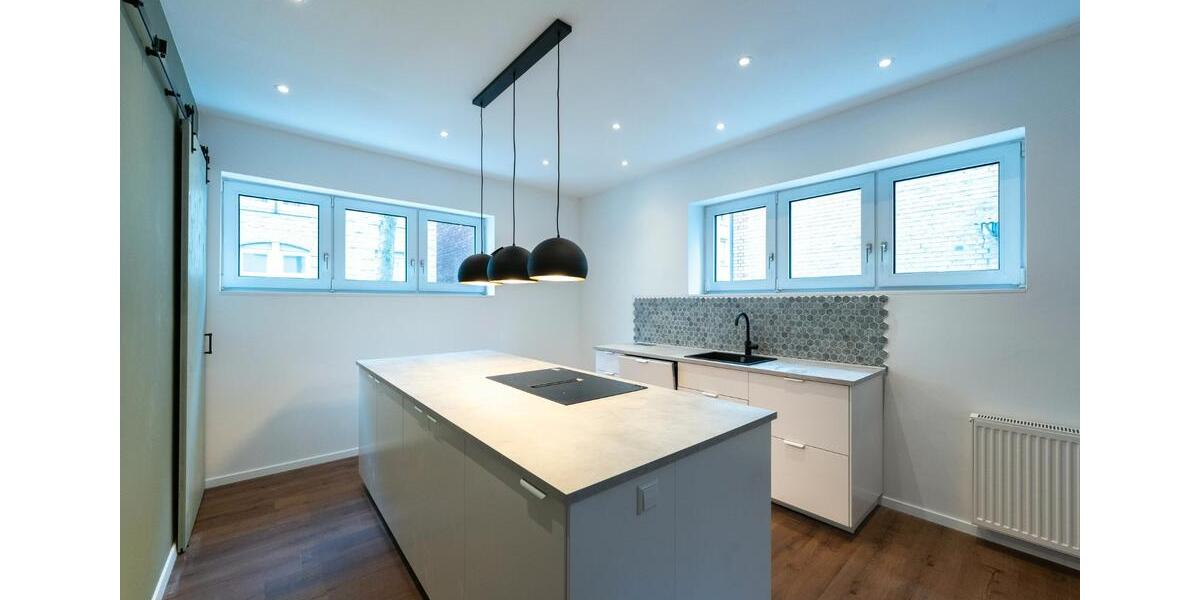 Erdgeschoßwohnung Stuttgart Stuttgart-Süd - 5 Zimmer, 131 m&sup2;, 2.190&euro; | Angebot:26380275
